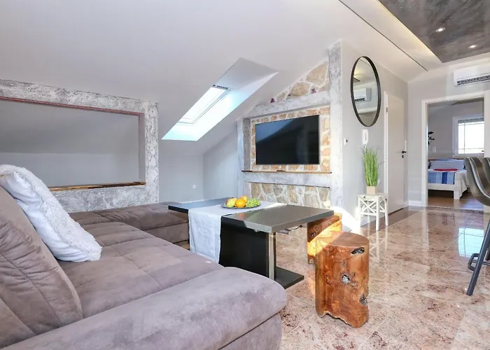App 5 Sonnenterrasse Fussbodenheizung Einzigartig Auch Im Herbst Und Winter Apartment Zaton (Zadar)