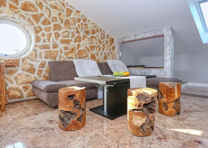 Apartamento App 5 Sonnenterrasse Fussbodenheizung Einzigartig Auch Im Herbst Und Winter